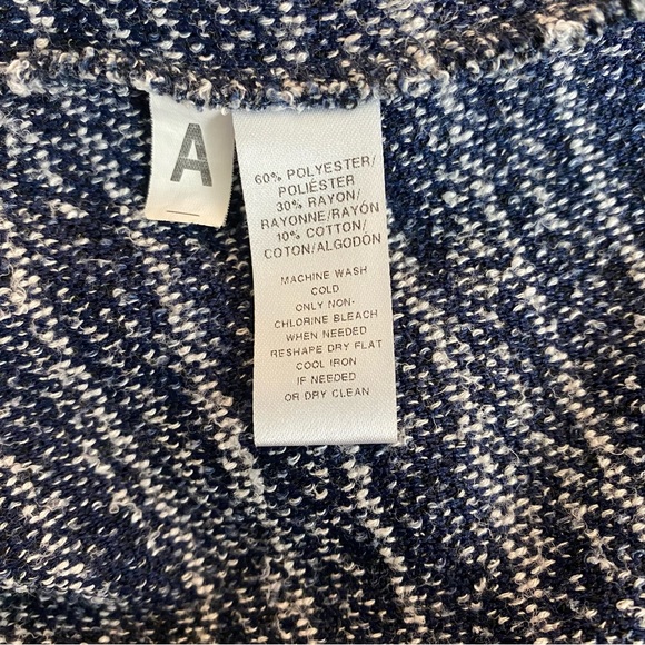 LOFT 3/4 Sleeve Cowl Neck Sweater Size L - Picture 8 of 8